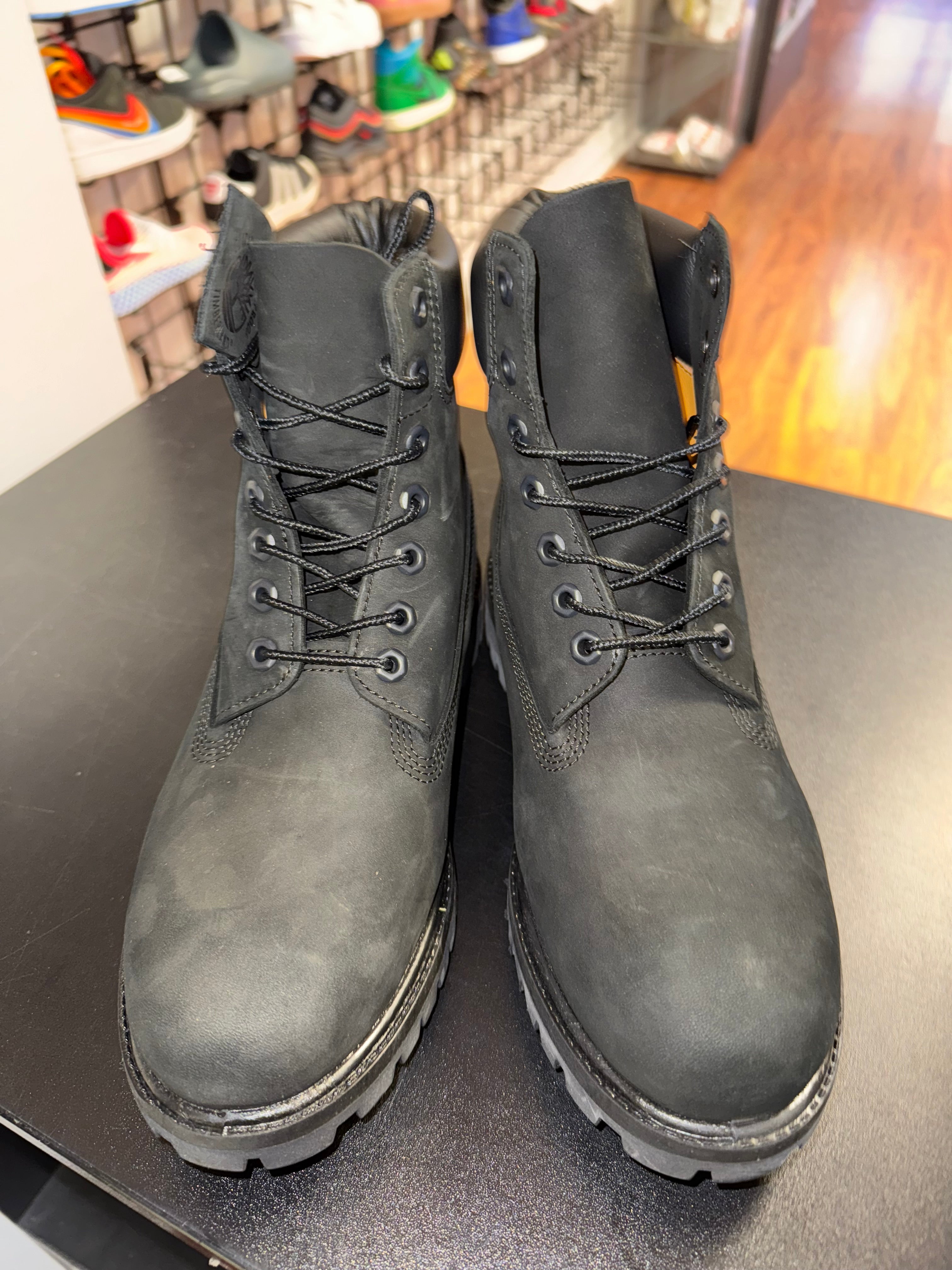 Size 9.5 Timberland 6 Inch Premium Boot “Black” Brand New