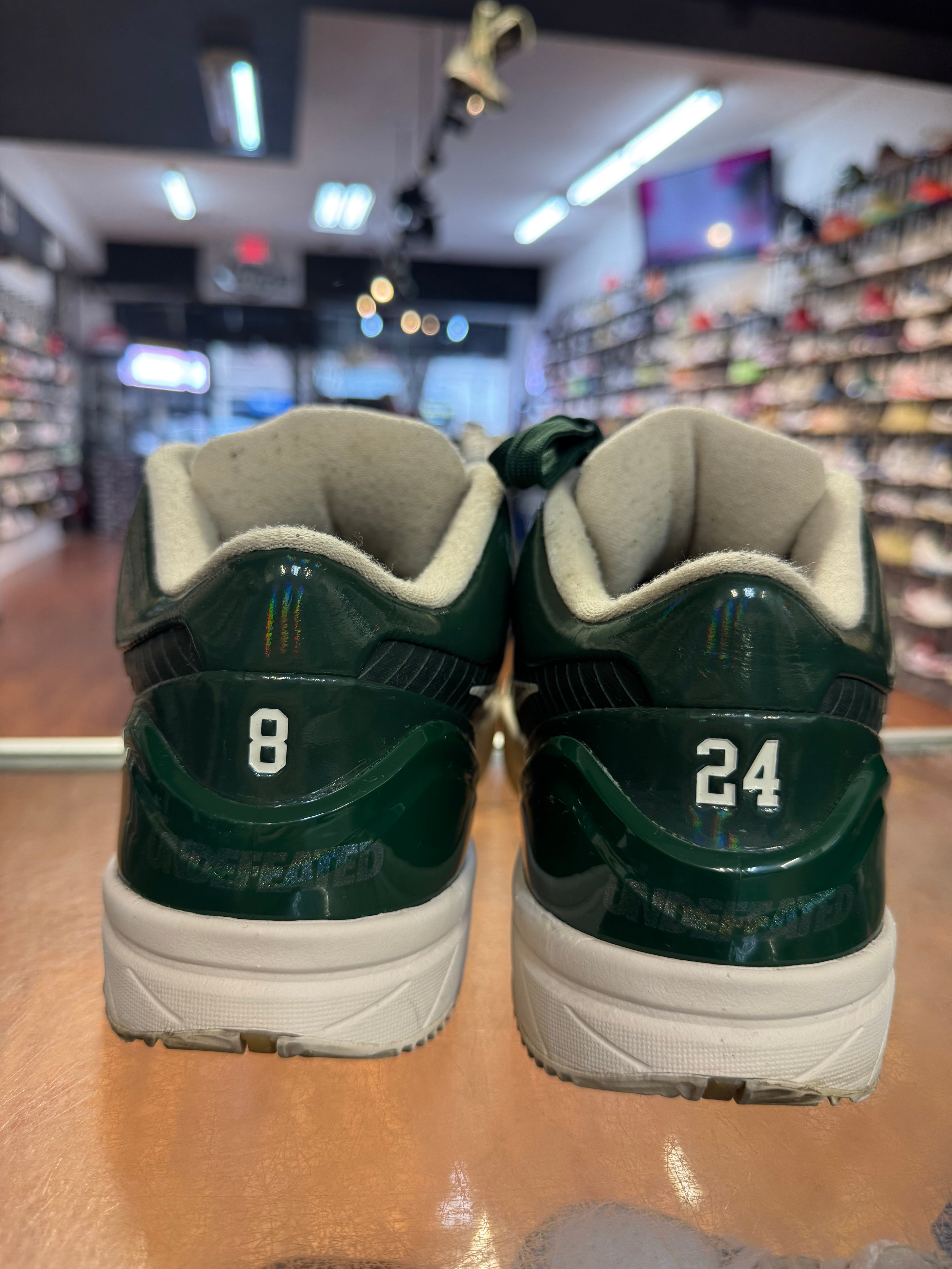 Size 10 Kobe 4 Protro Undefeated "Milwaukee Bucks"