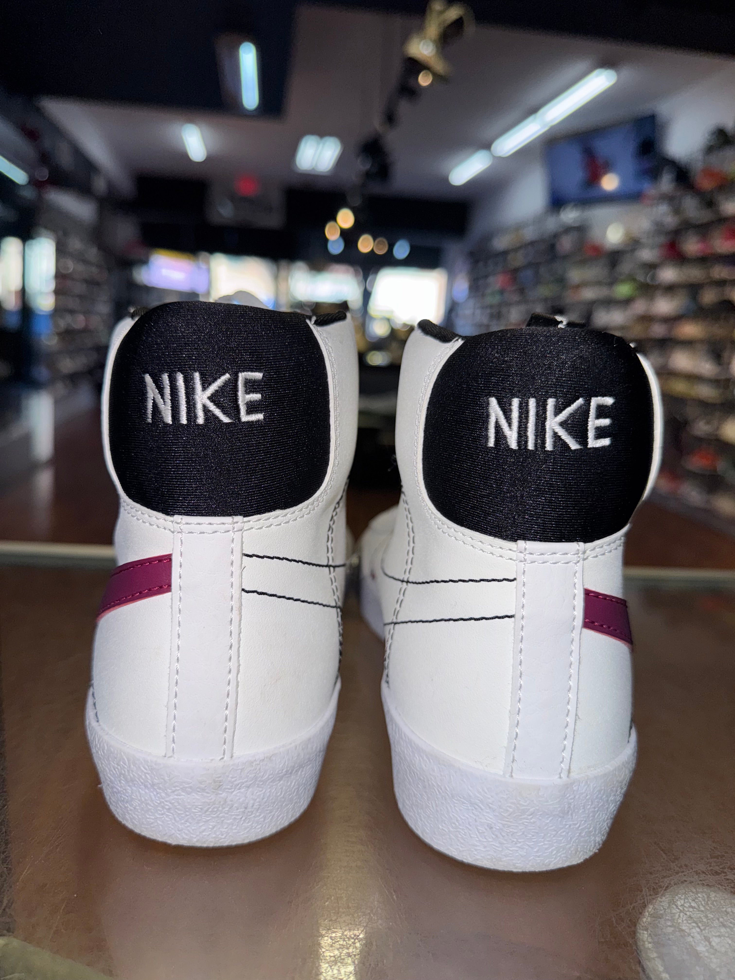 Size 5y Blazer Mid '77 “White/Burgundy"