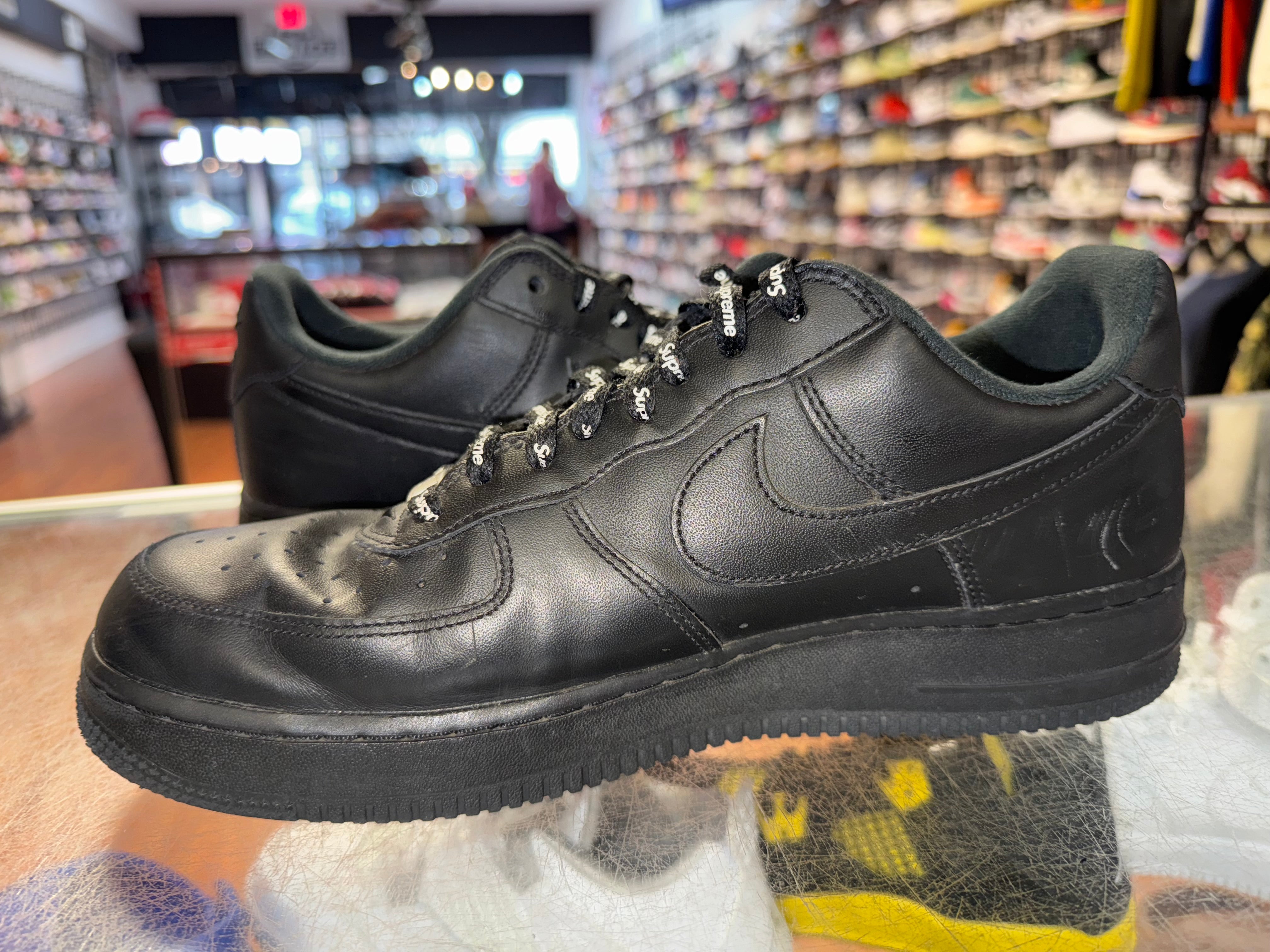 Size 10 Air Force 1 Supreme “Black”