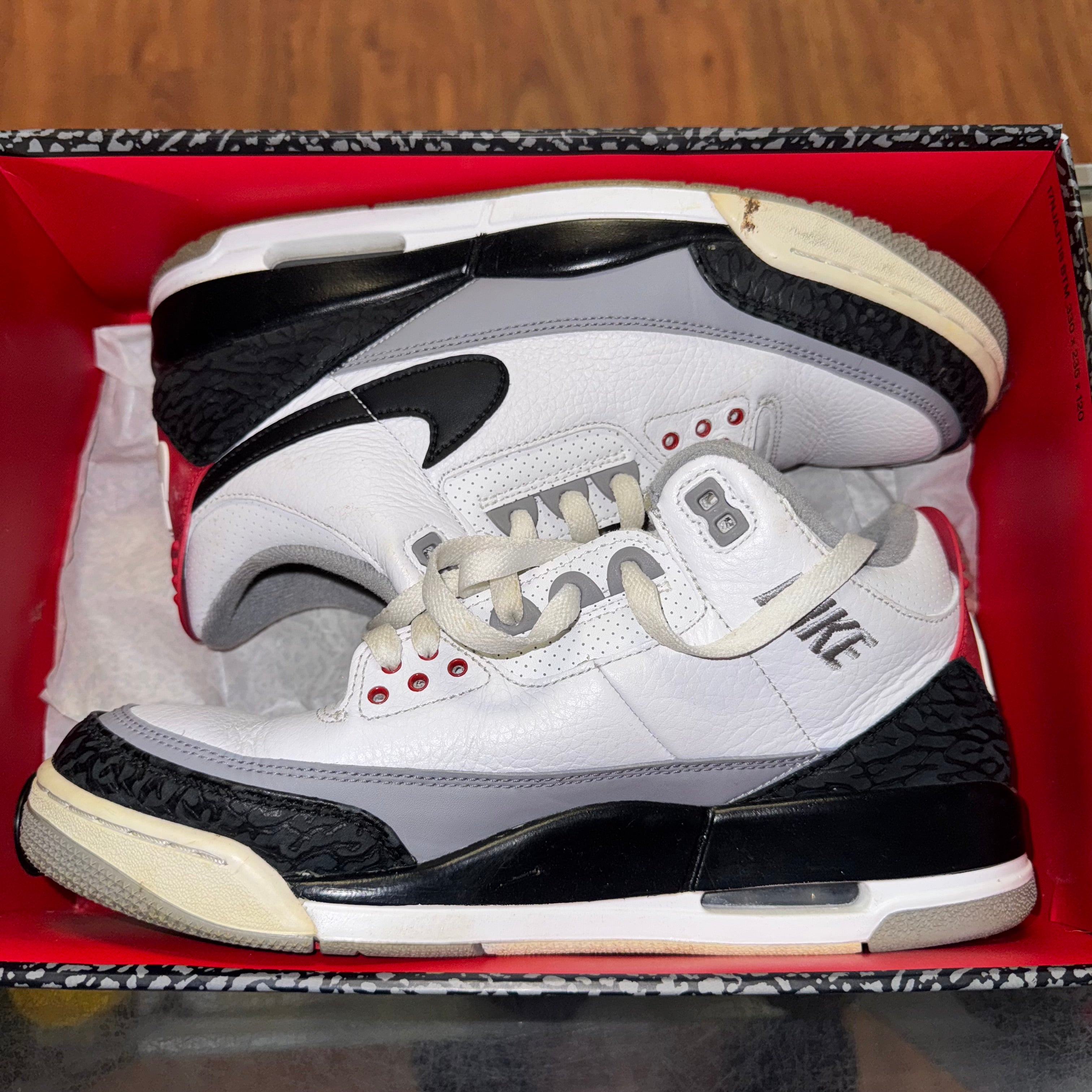 Size 10 Air Jordan 3 Tinker Hatfield