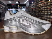 Size 8.5 Nike Shox R4 "White Metallic Silver"