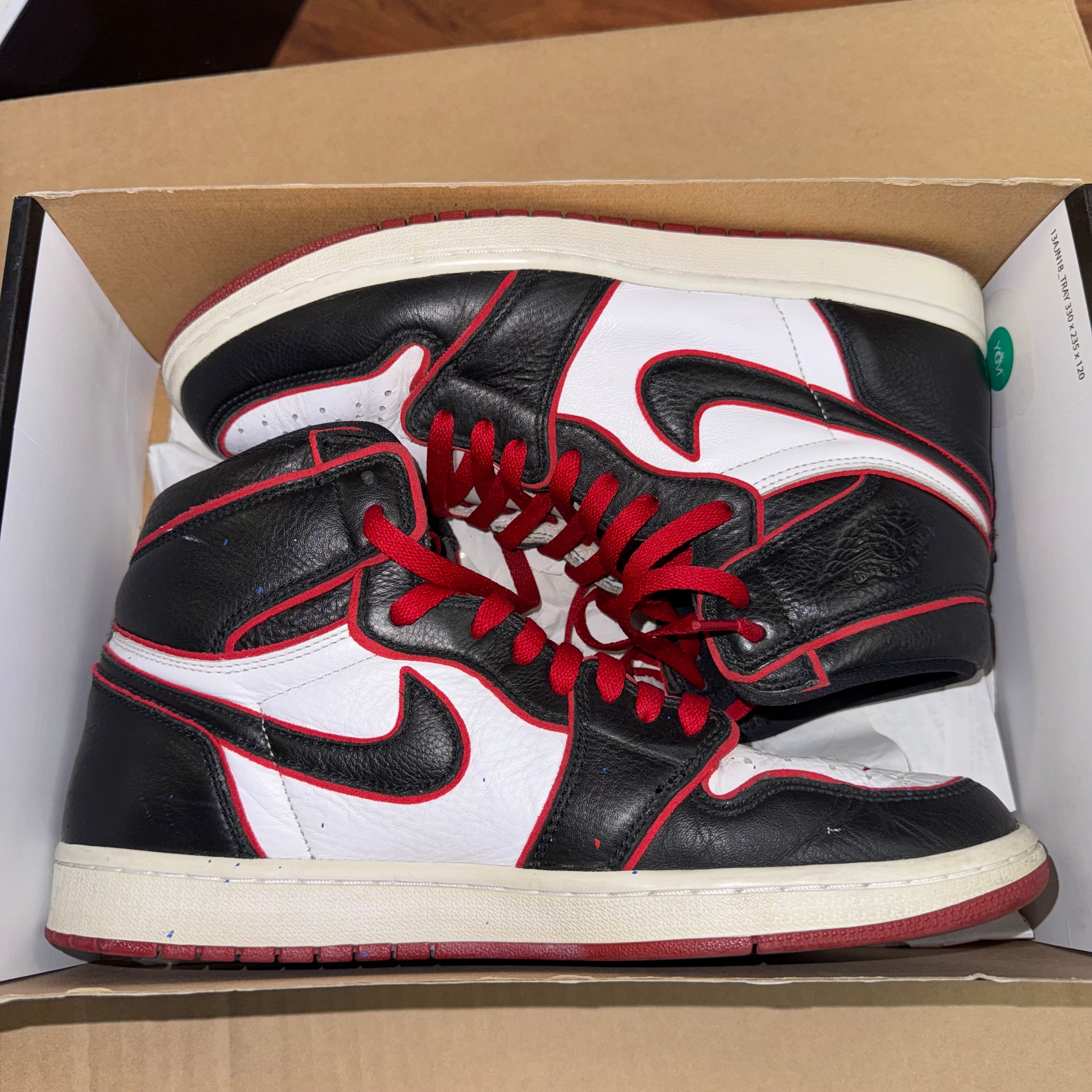 Size 11 Air Jordan 1 "Bloodline"