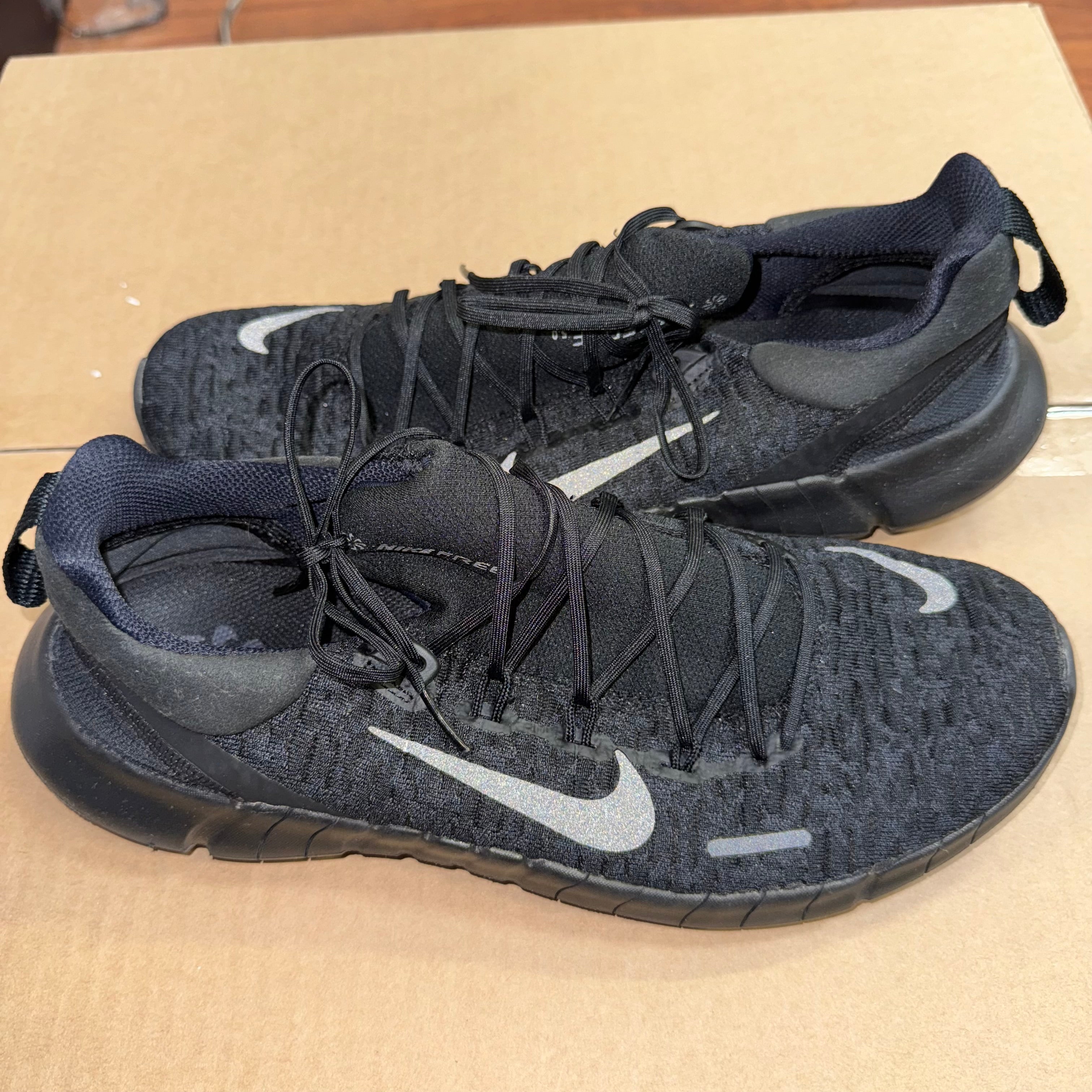 Size 10 Nike Free 50 "Black" - NB