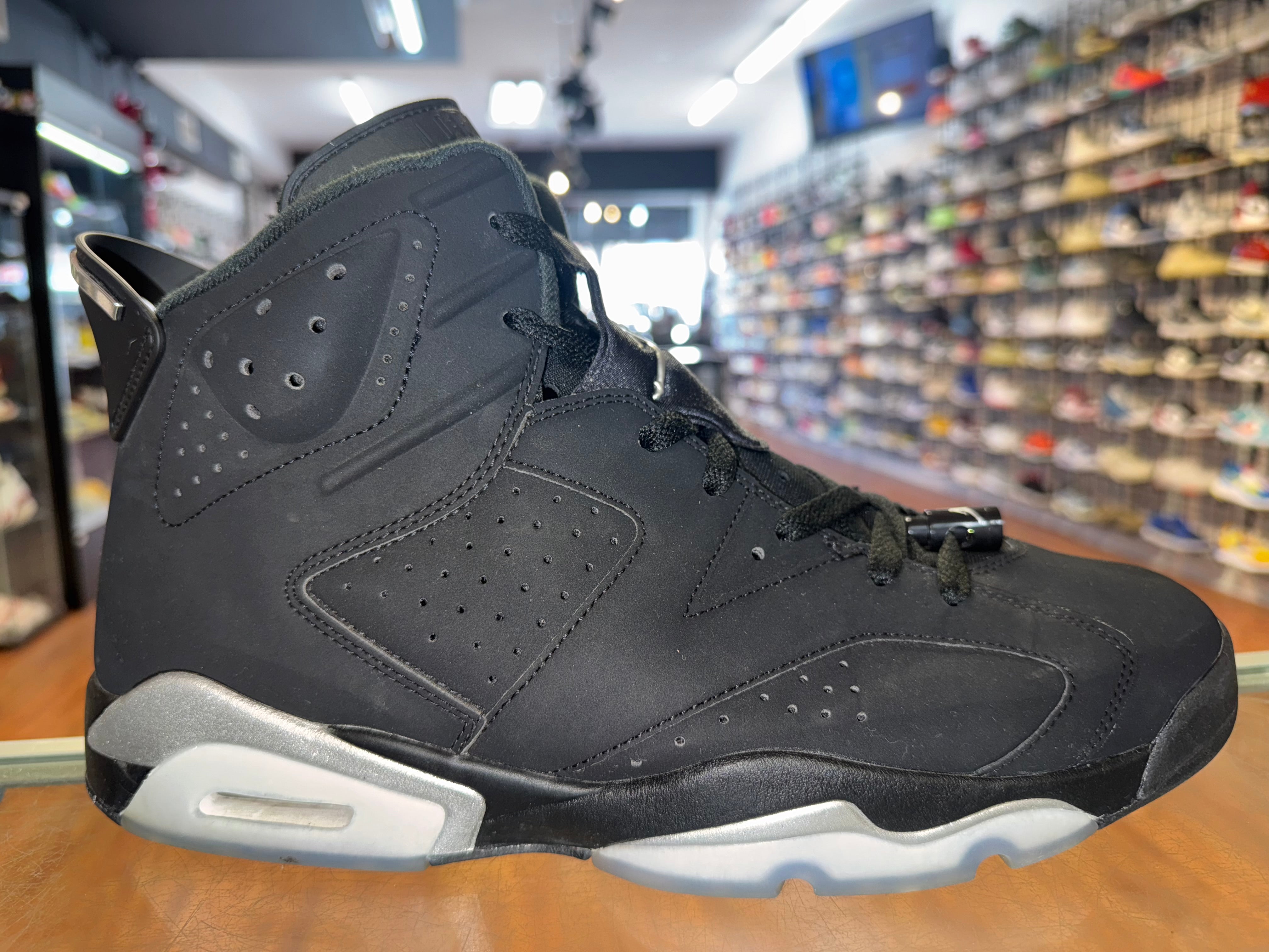 Size 13 Air Jordan 6 “Chrome”