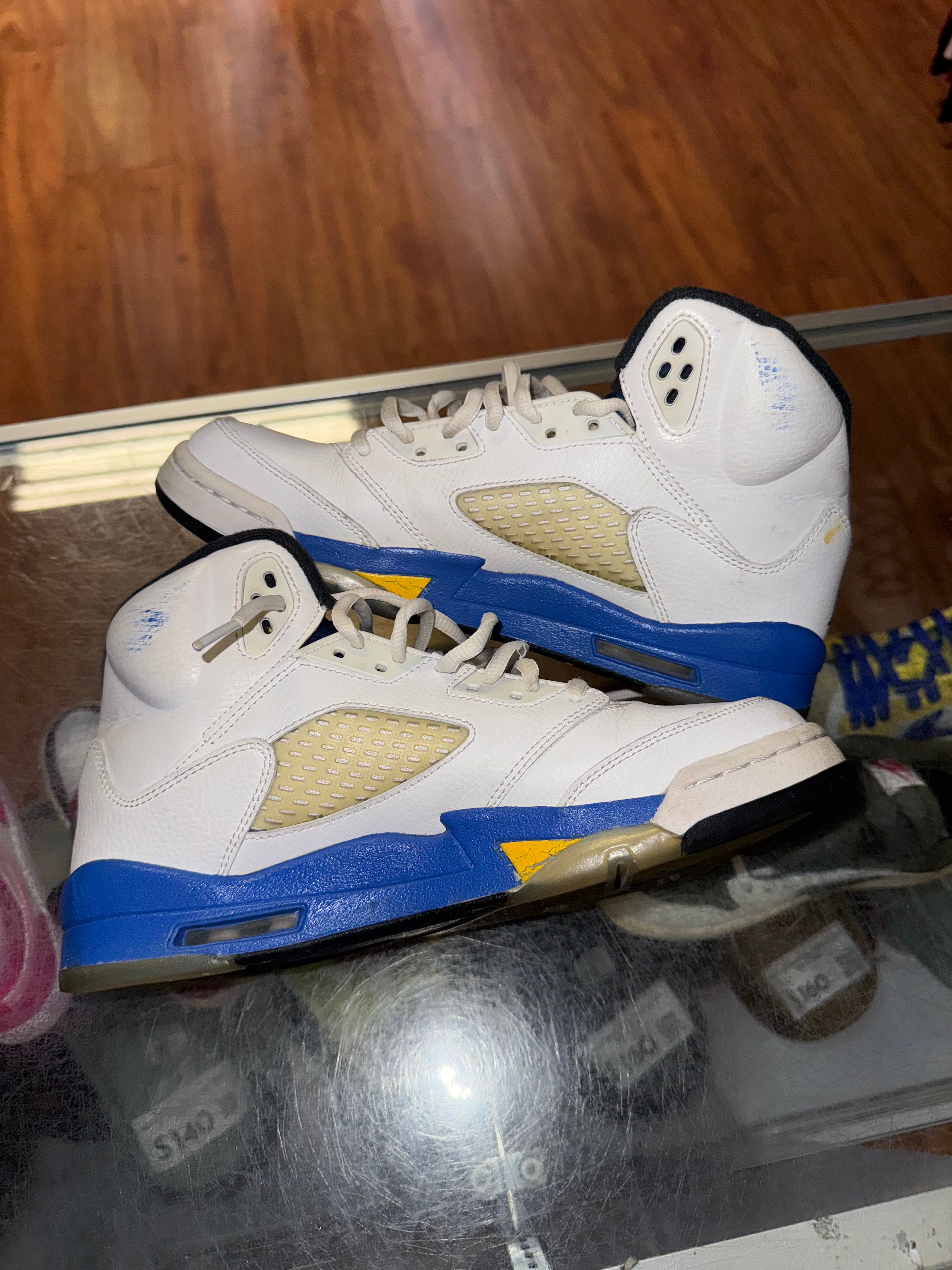 Size 7y Air Jordan 5 "Laney"