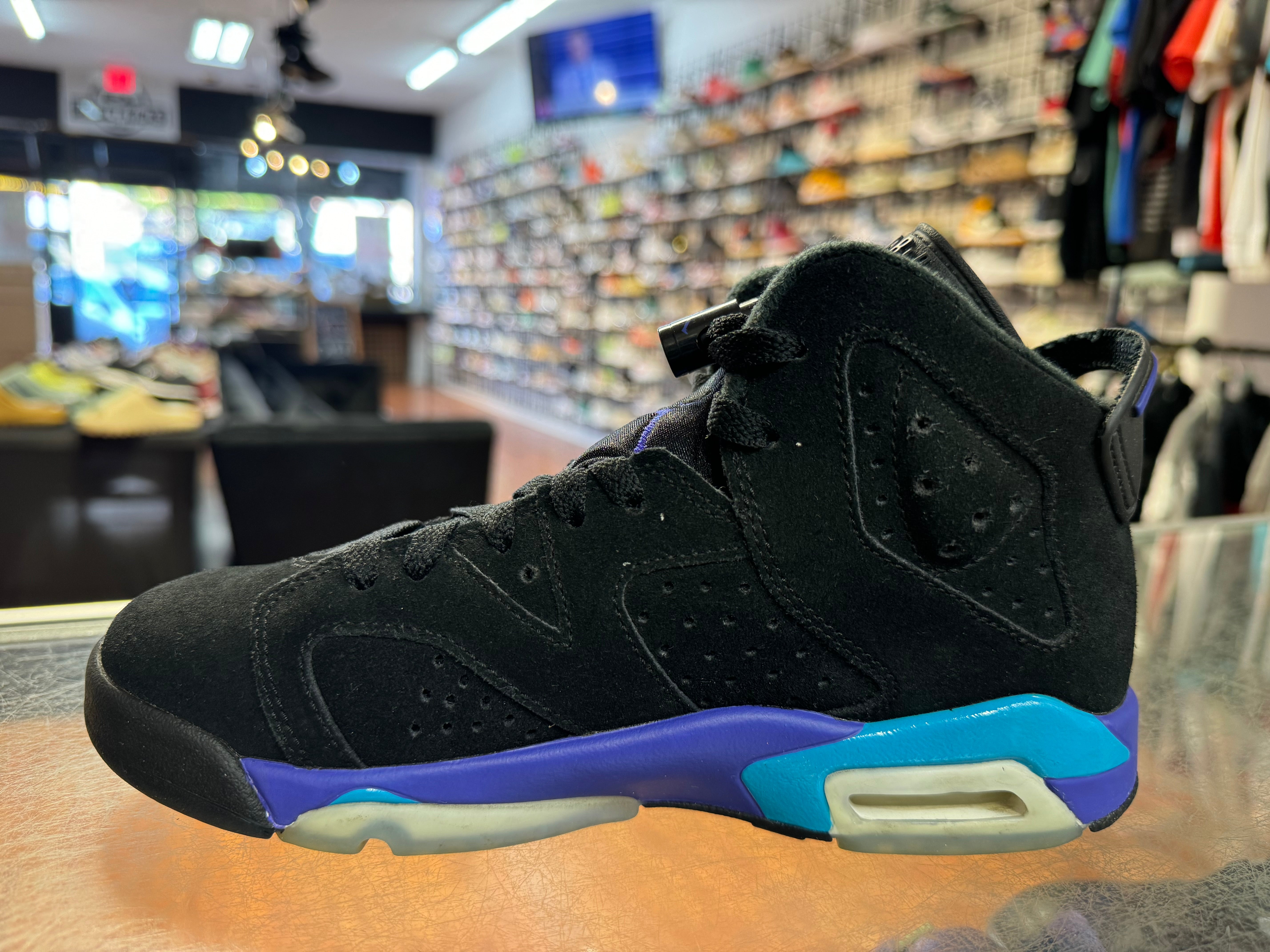 Size 4y Air Jordan 6 "Aqua"