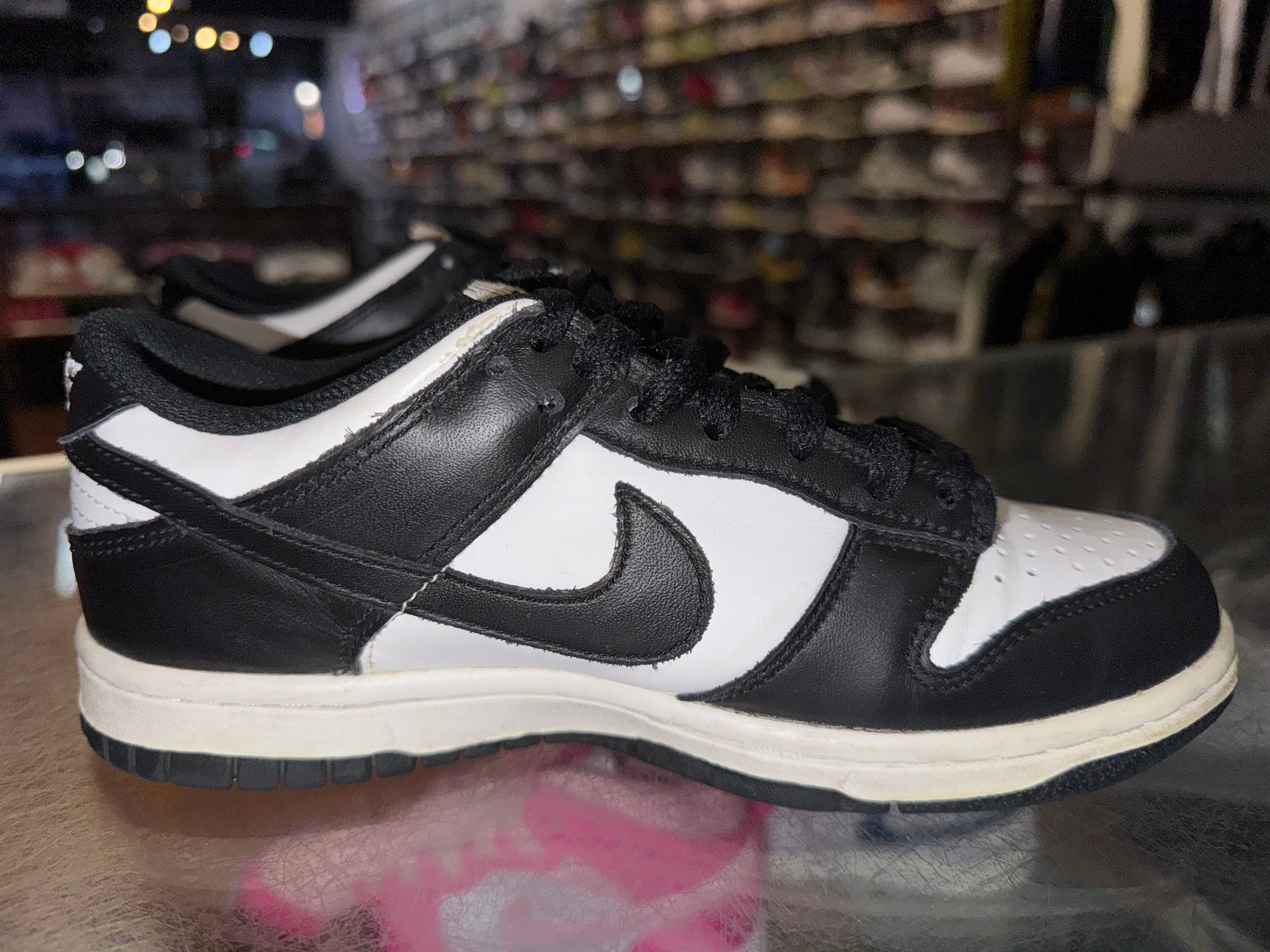 Size 4y Dunk Low “Panda”