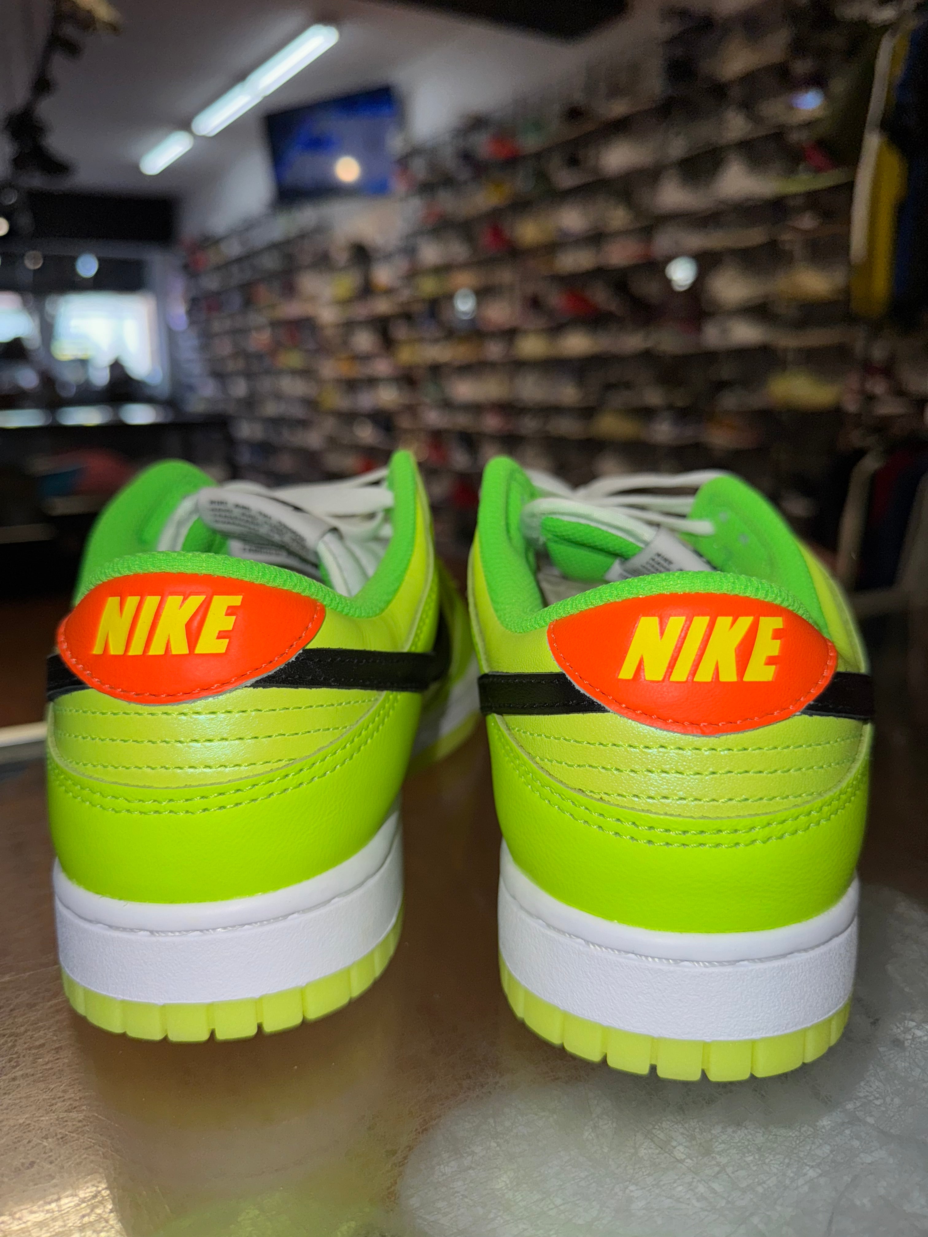 Size 8 Dunk Low "Splash Volt" Brand New