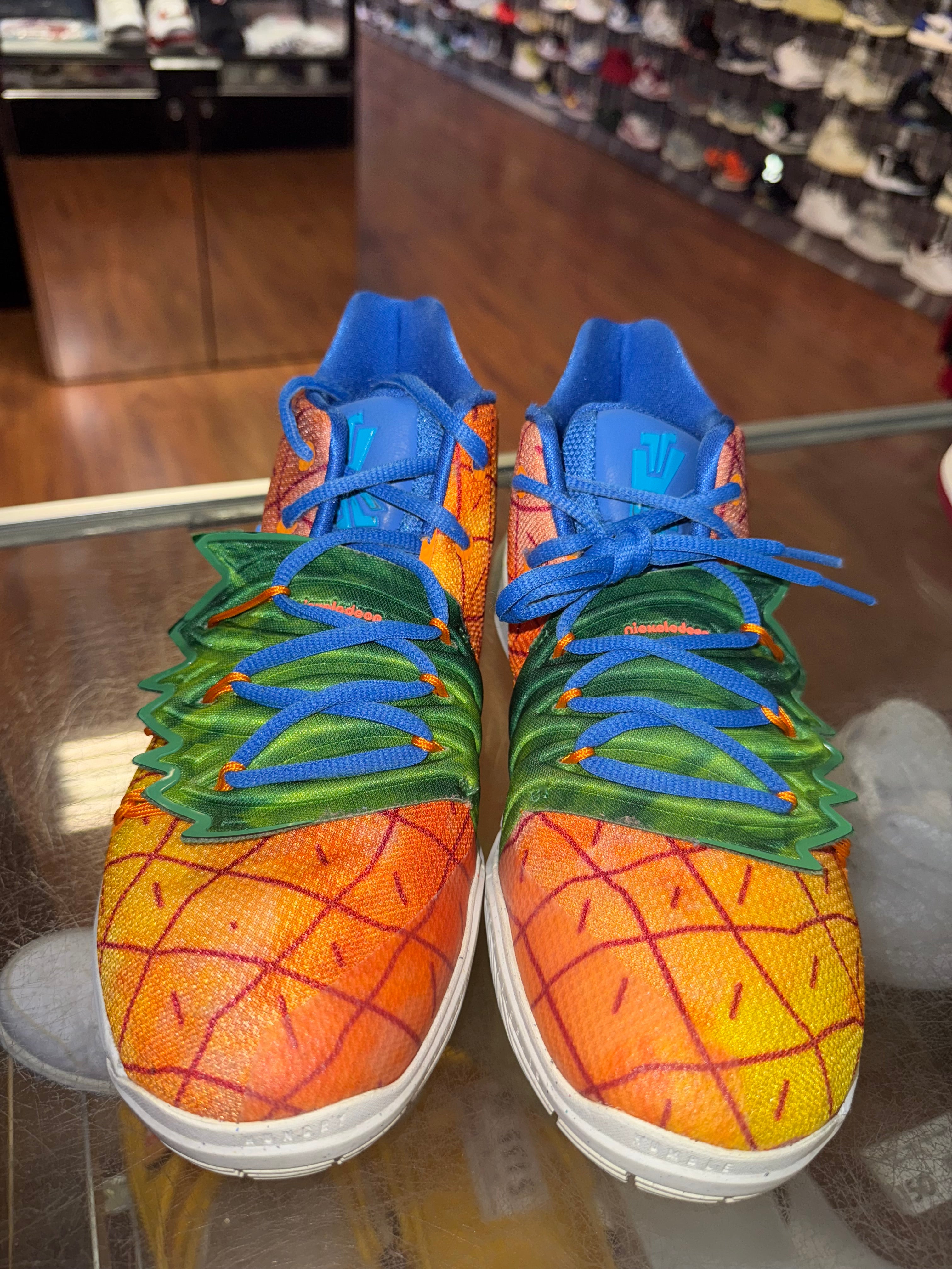 Size 6.5y Kyrie 5 "Spongebob Pineapple House"