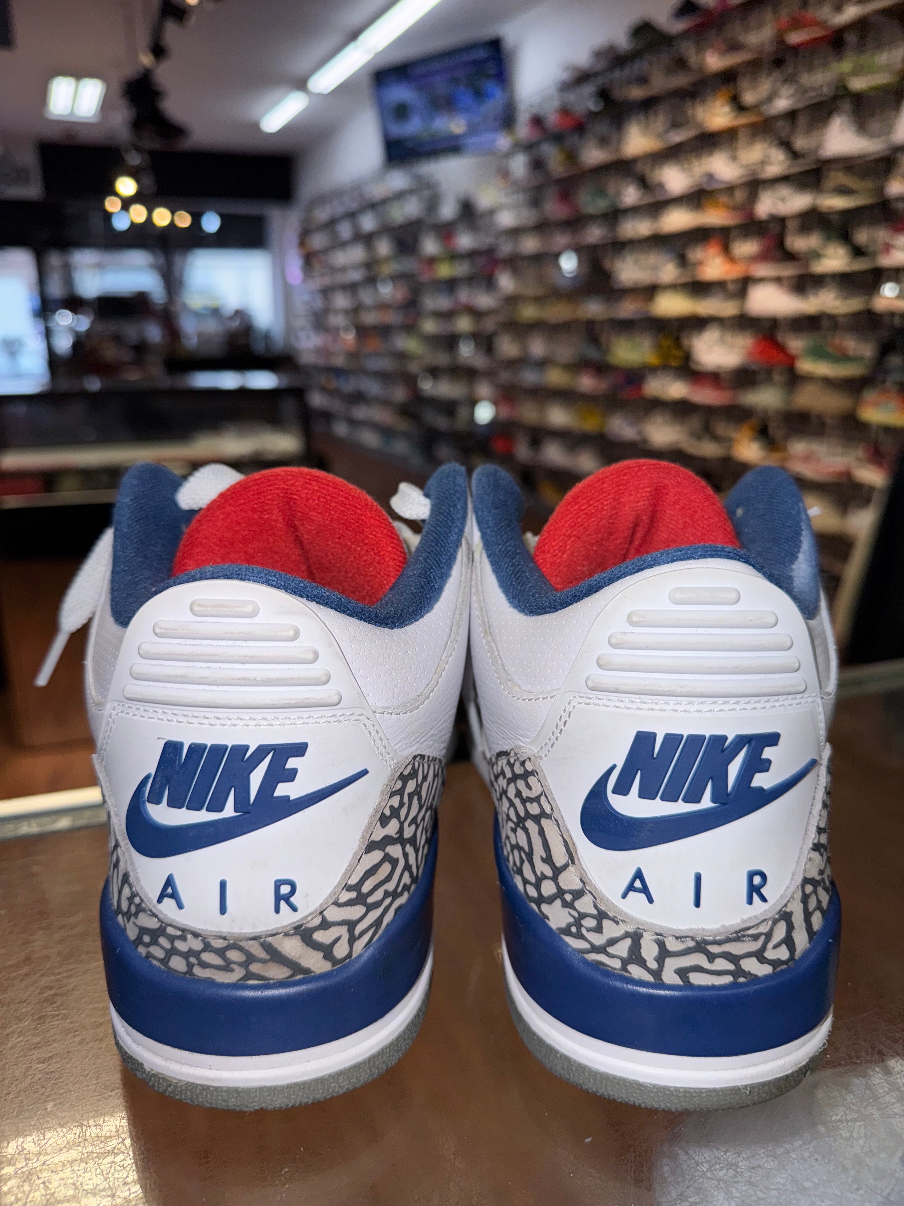 Size 10.5 Air Jordan 3 “True Blue”