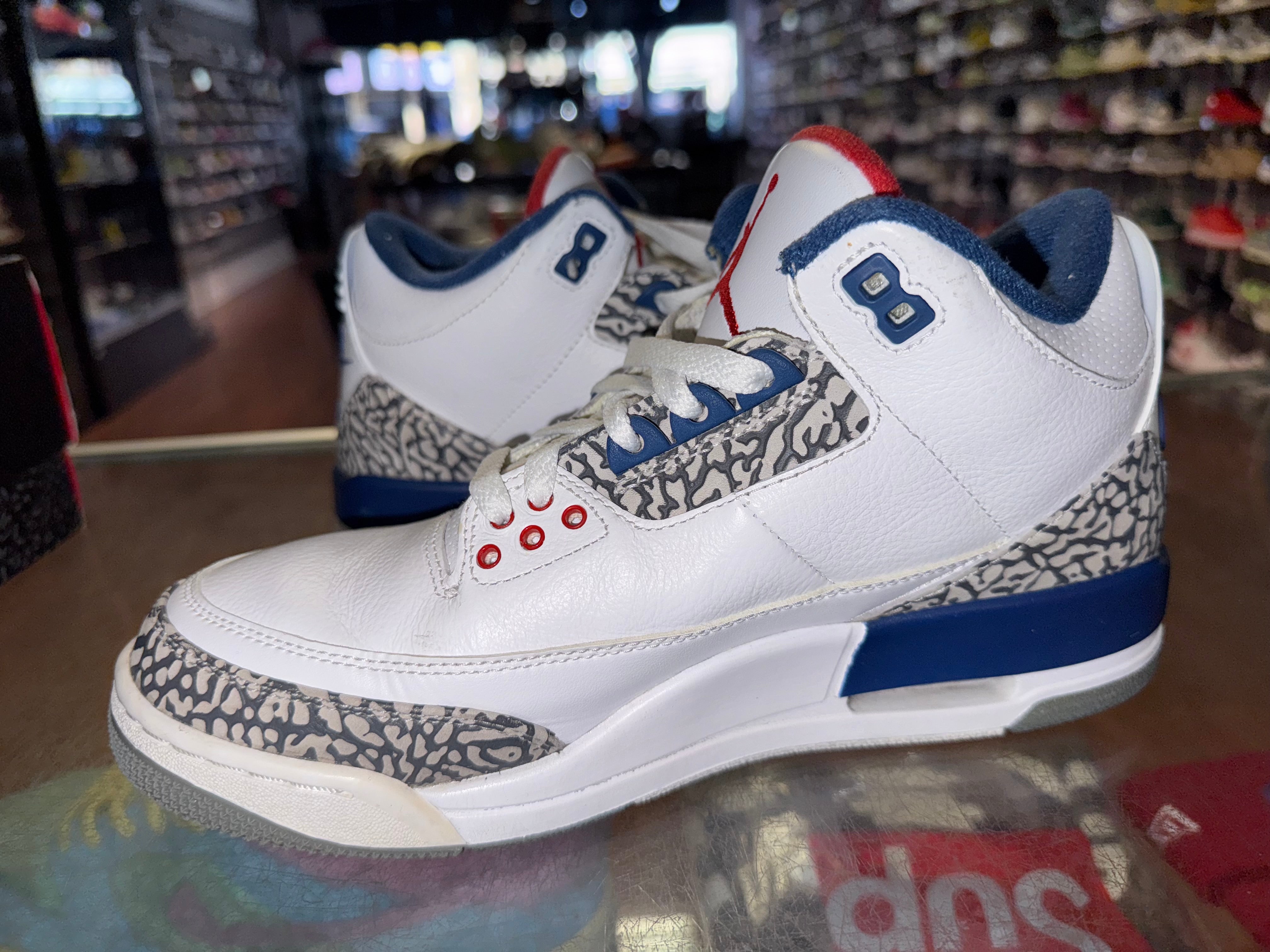 Size 8 Air Jordan 3 "True Blue"