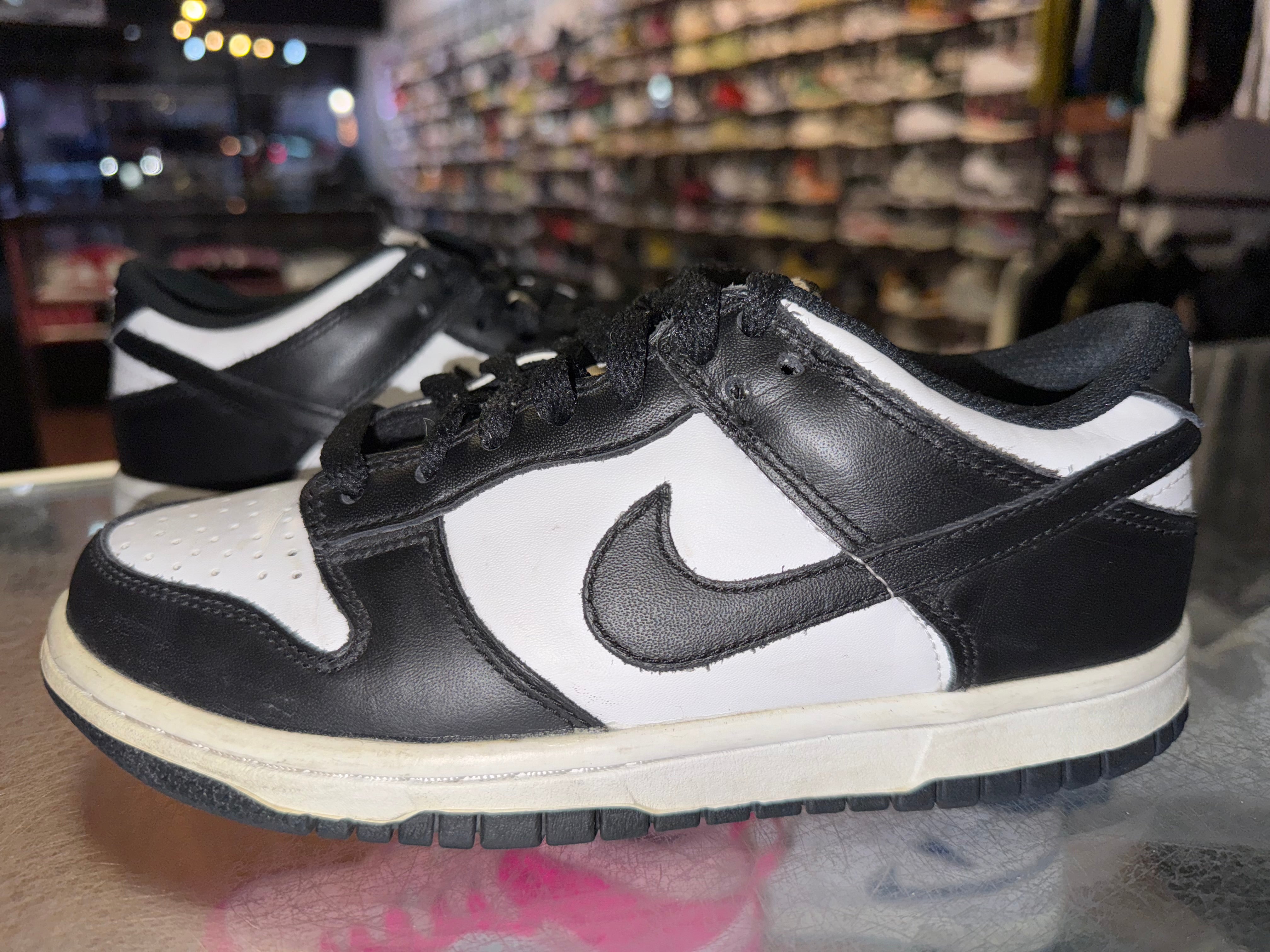 Size 4y Dunk Low “Panda”