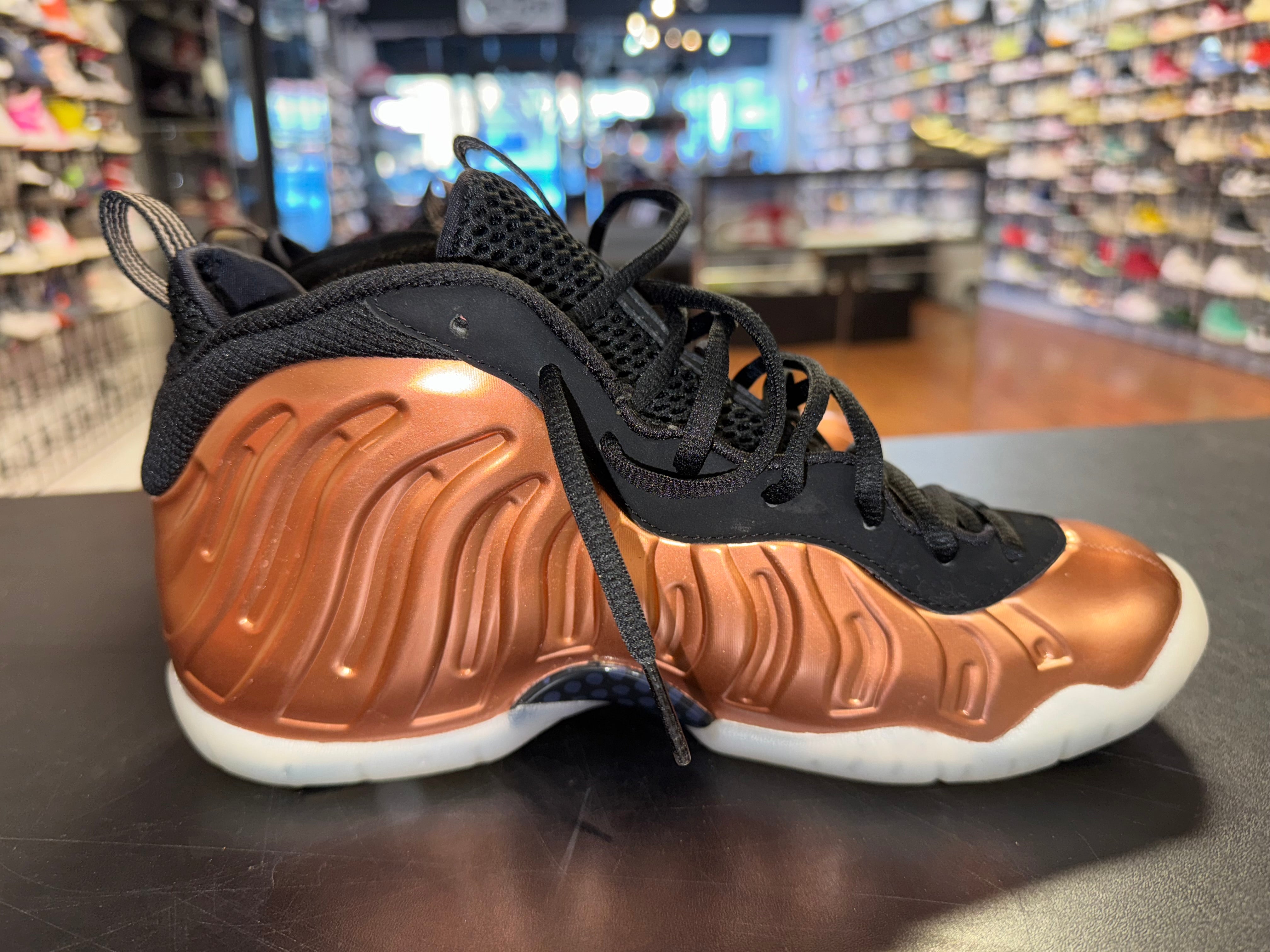 Size 7y Little Posite One “Copper”