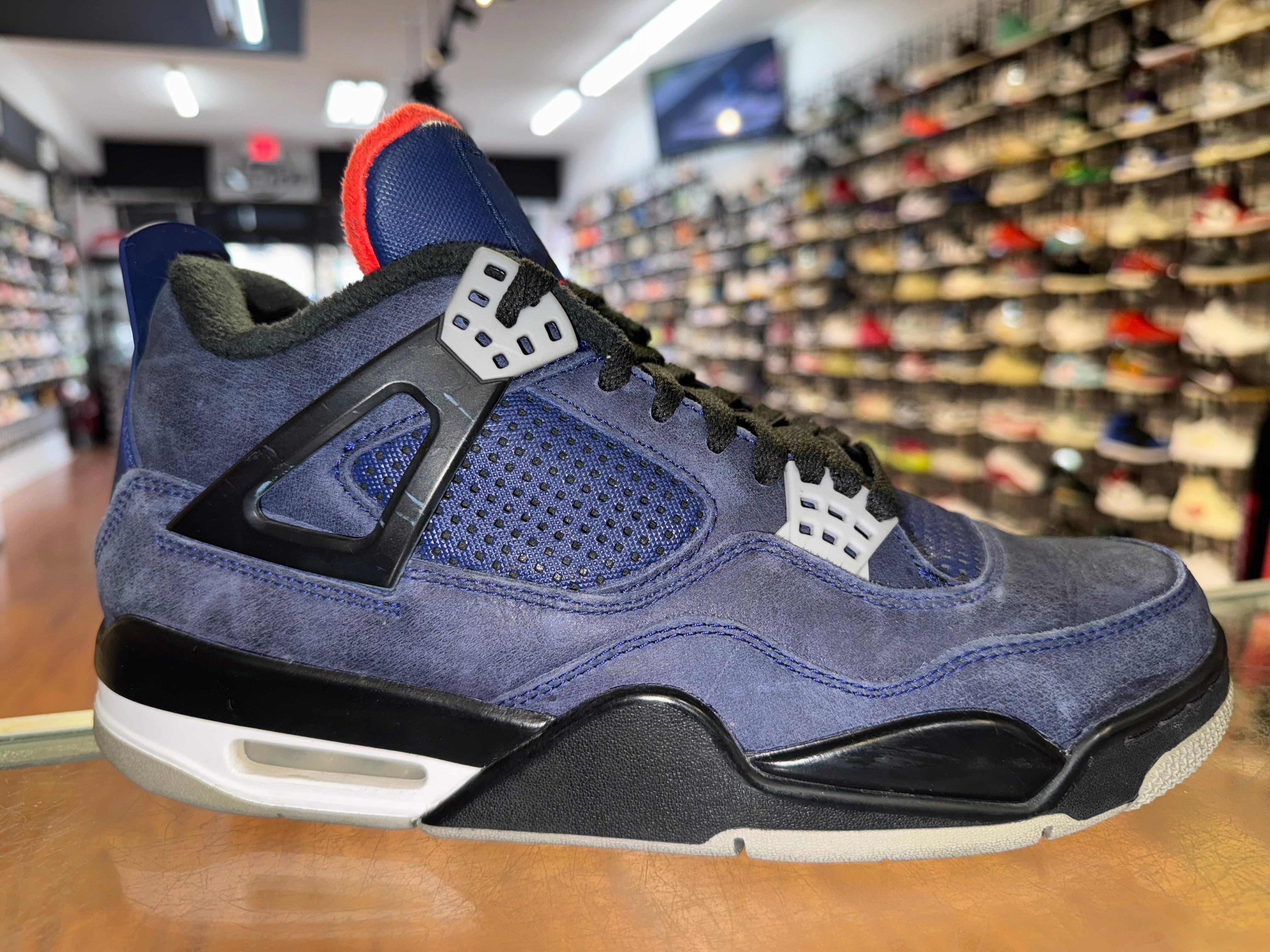 Size 9 Air Jordan 4 “Winterzied”