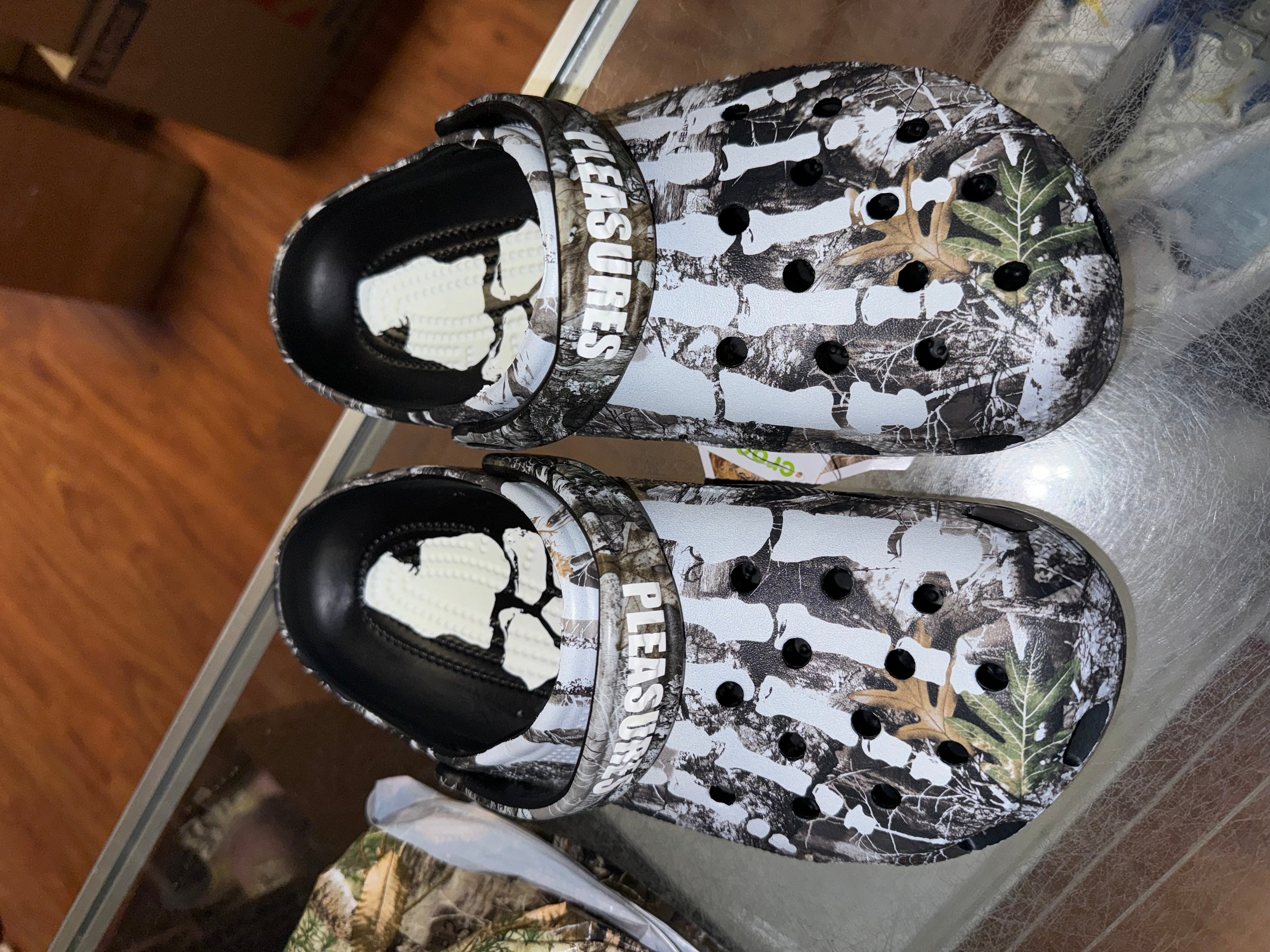 Size 9 Crocs Classic x Pleasures “Skeleton" Brand New