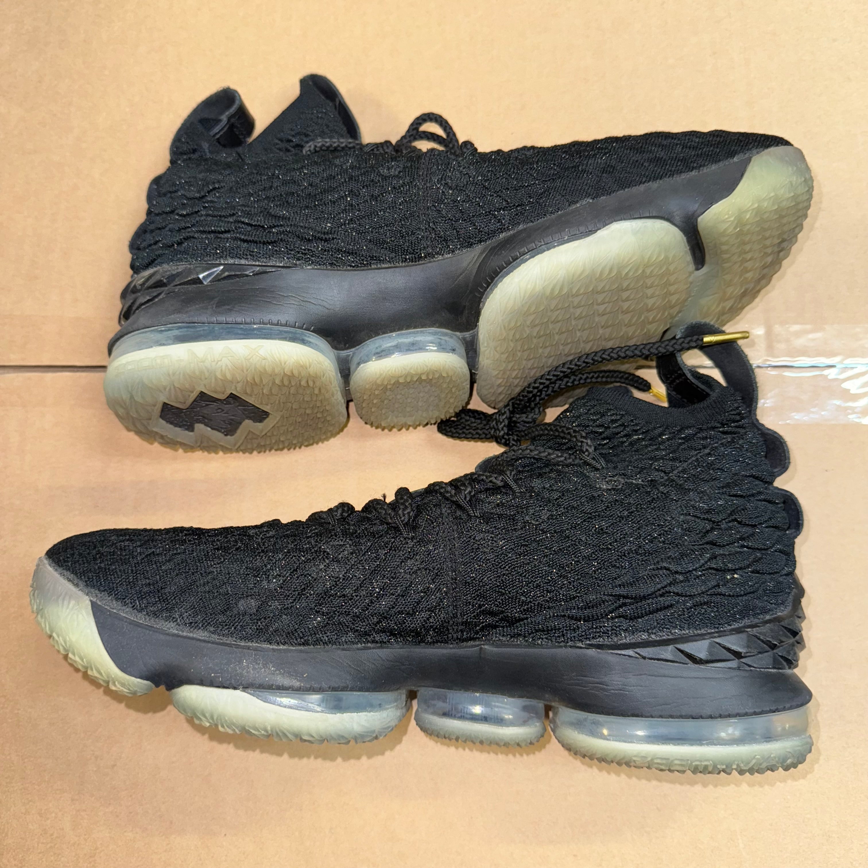 Size 9.5 Lebron 15 "Black Gold" - NB