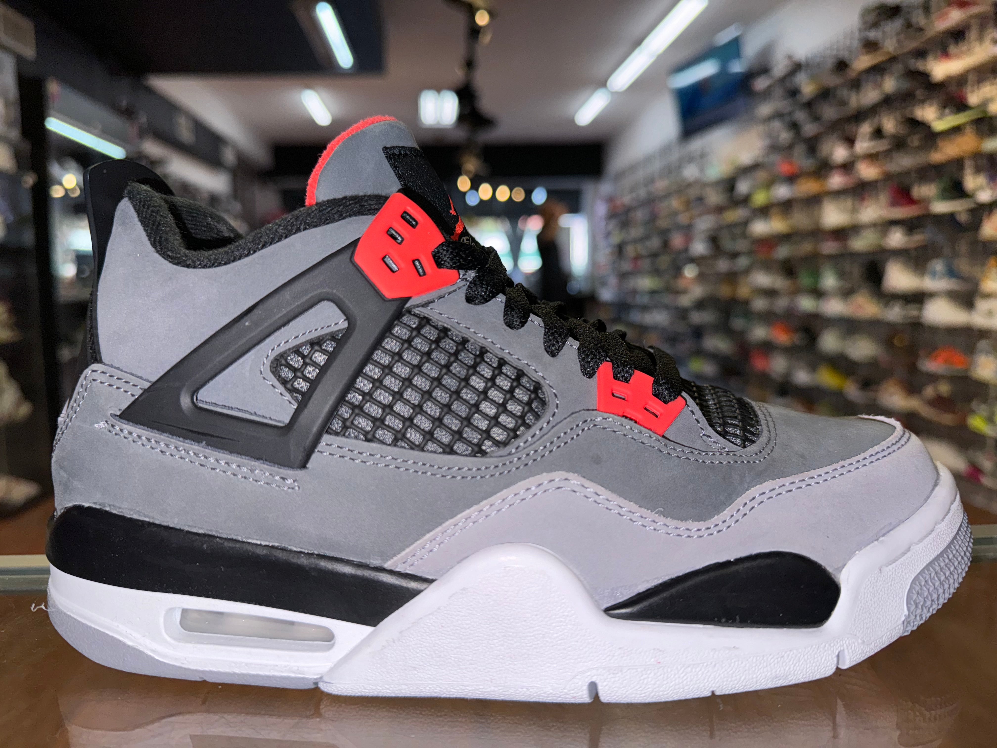 Size 6y Air Jordan 4 “Infrared”