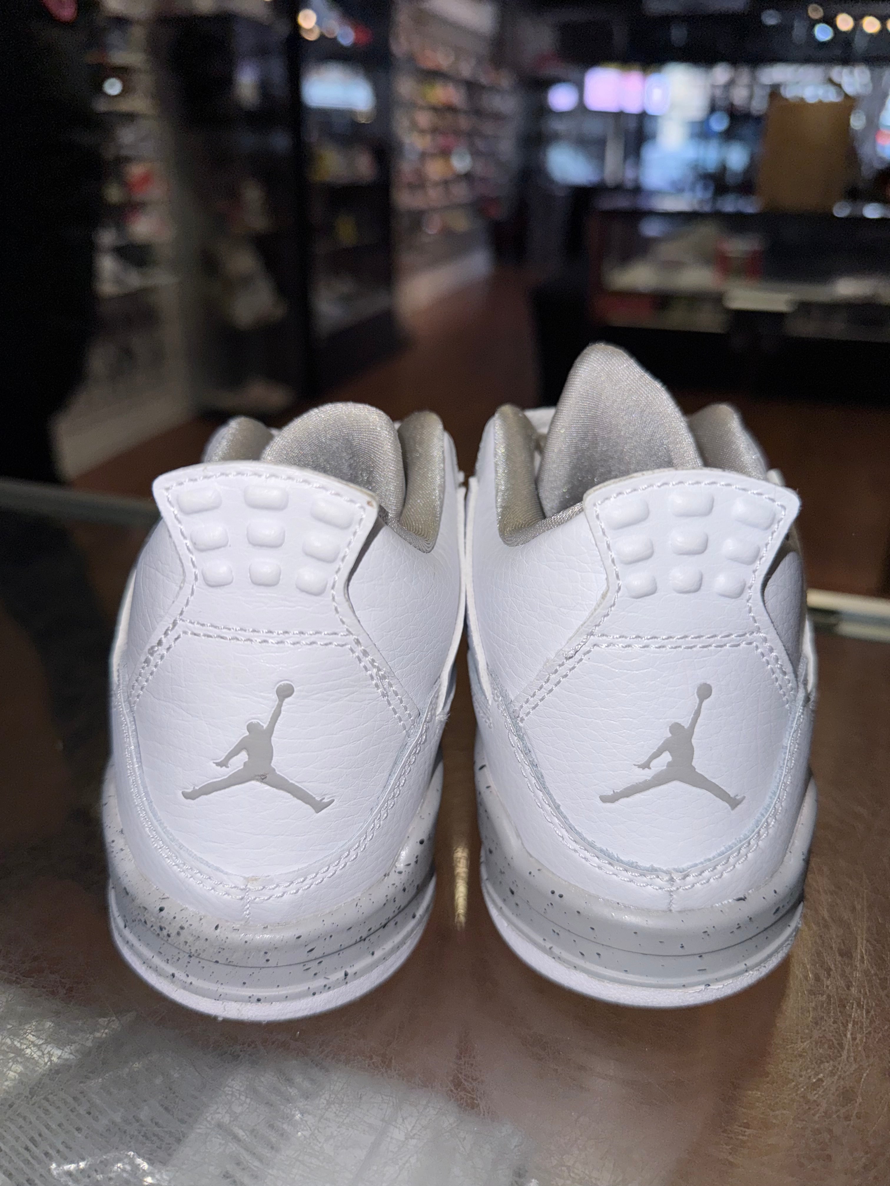 Size 3y Air Jordan 4 "White Oreo"