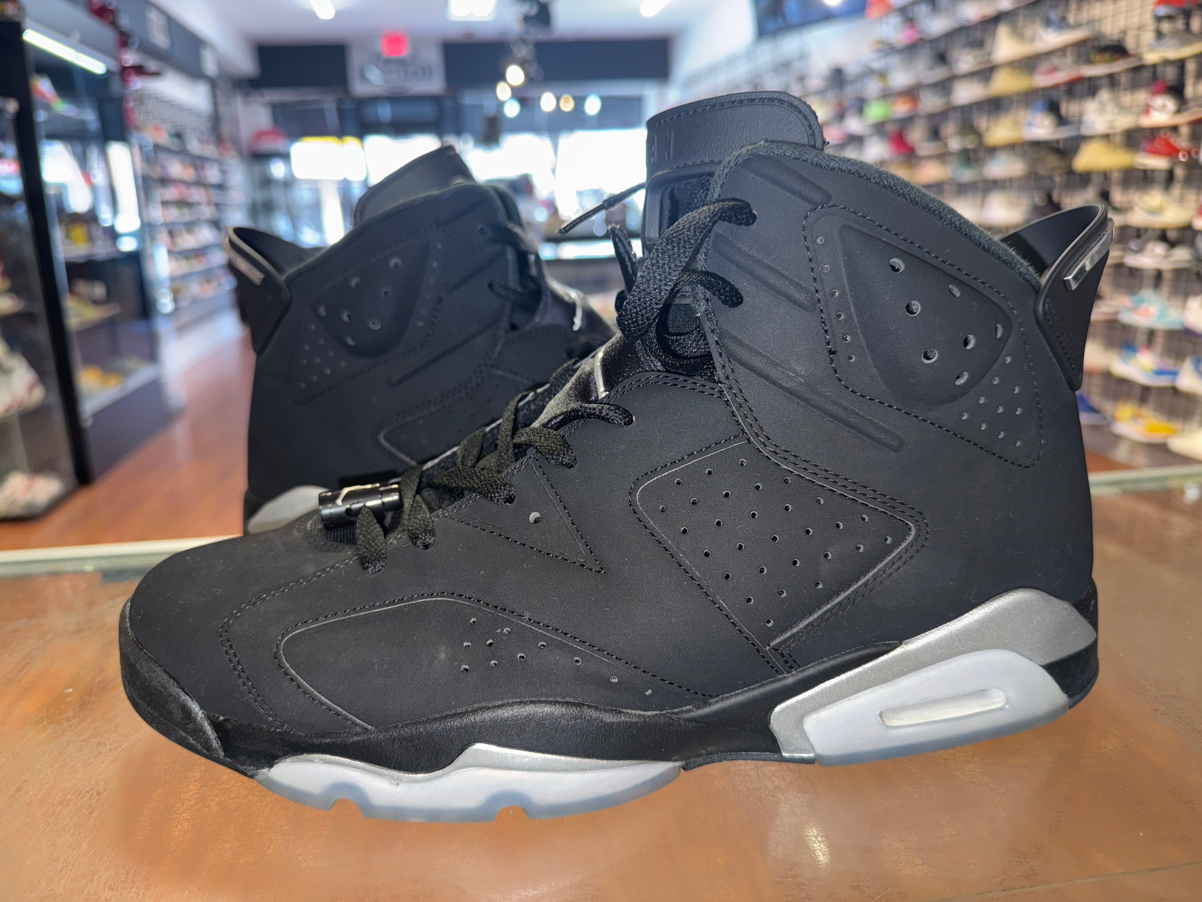 Size 13 Air Jordan 6 “Chrome”