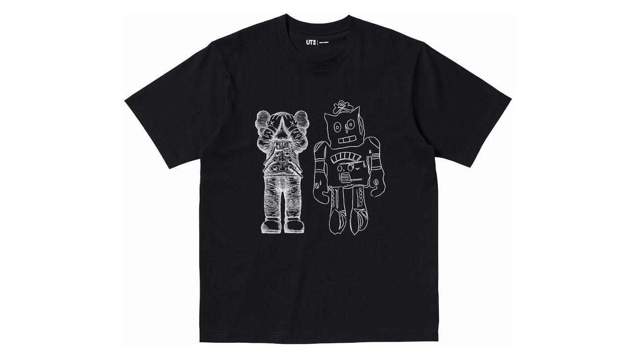 Size M Kaws Uniqlo T-Shirt "Chalk Robot" Brand New