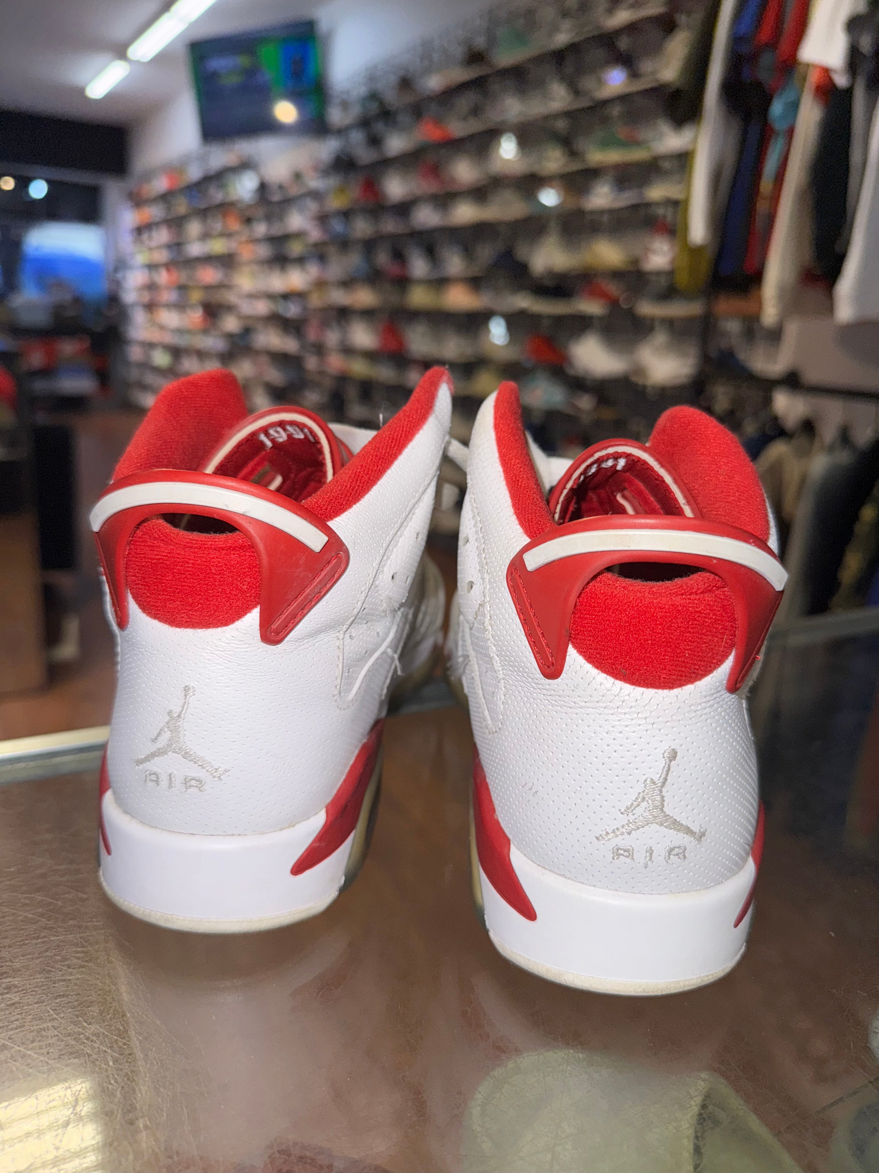 Size 6.5y Air Jordan 6 "Hare"